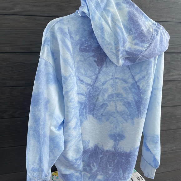 Nike Training Sweatshirt. - Picture 5 of 9